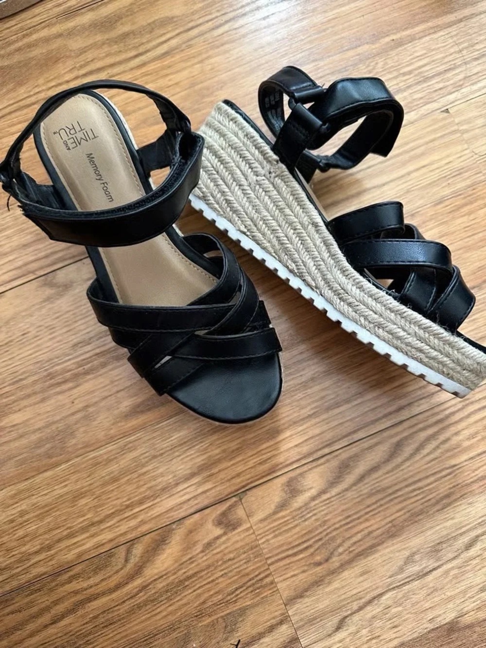 Time and Tru Black Espadrille Platform Sandals